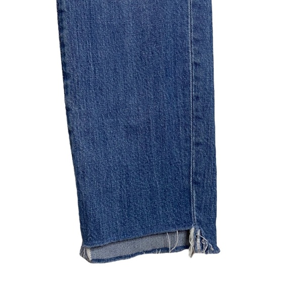 Madewell The High-Rise Slim Boyjean Step Hem Slim Boyfriend Distressed Jeans 24 - Picture 8 of 16
